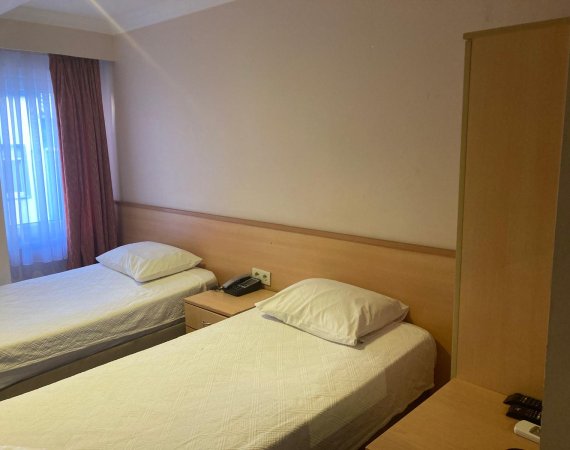 Çift Kişilik iki Yataklı Oda